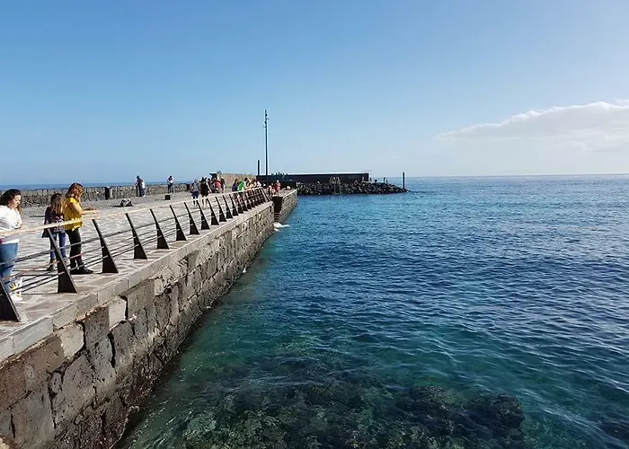 En Nubes De Gueimar * 圭马尔港