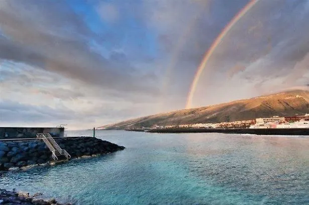 En Nubes De Gueimar بويرتيتو دو غويمار